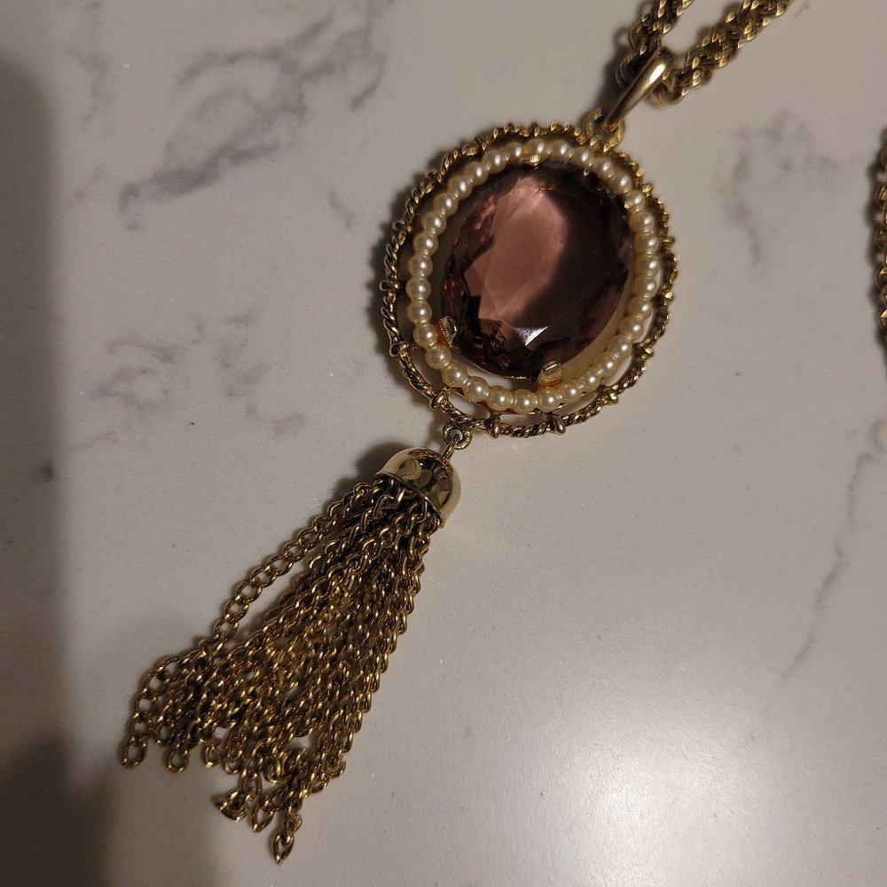 Avon Vintage Amethyst Glass Faux Pearl Tassel Necklace Gold Tone